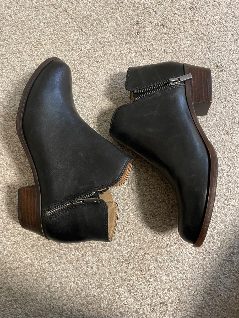 NWT Lucky Brand Women's Black Leather Ankle Boot with Side Zip 8M